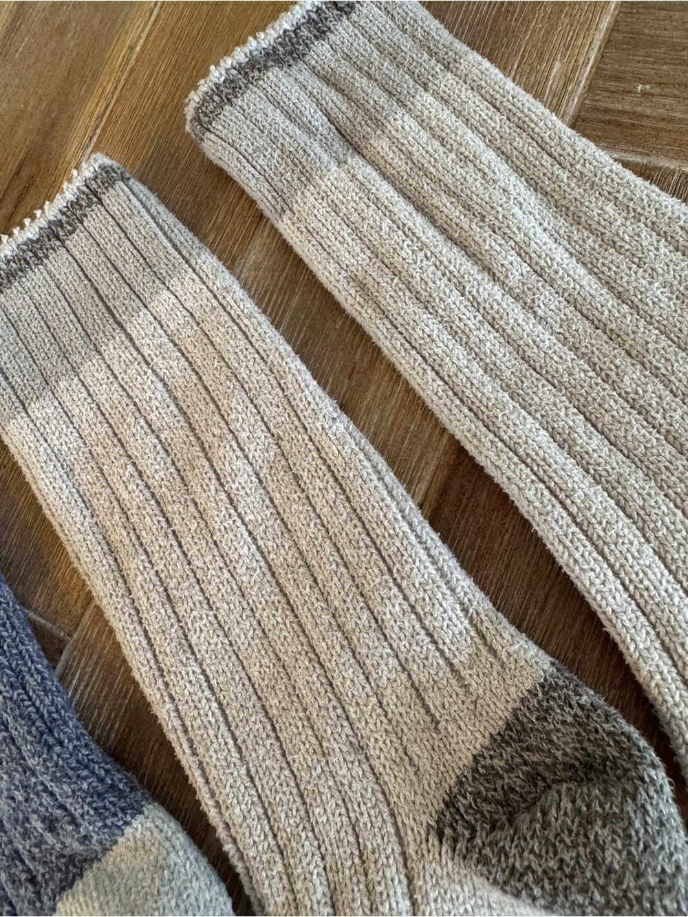 2 Pairs Free People Staple Slouch Socks - Picture 3 of 4